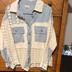 POL Blue and Cream Lace Shirt with thermal accents NWOT
Oversized style